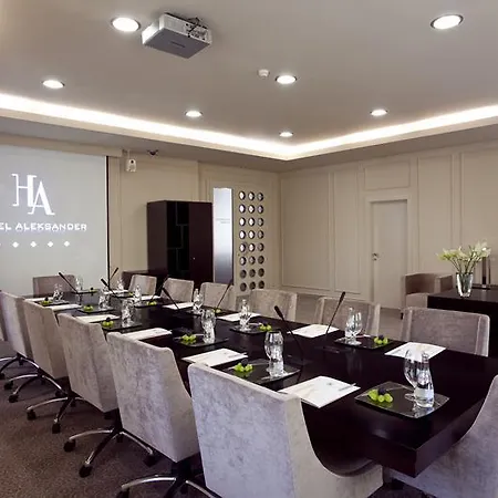 מלון Aleksander Medical & רוגאסקה סלאטינה