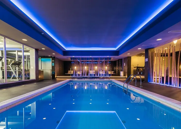 Aleksander Medical & מלון רוגאסקה סלאטינה