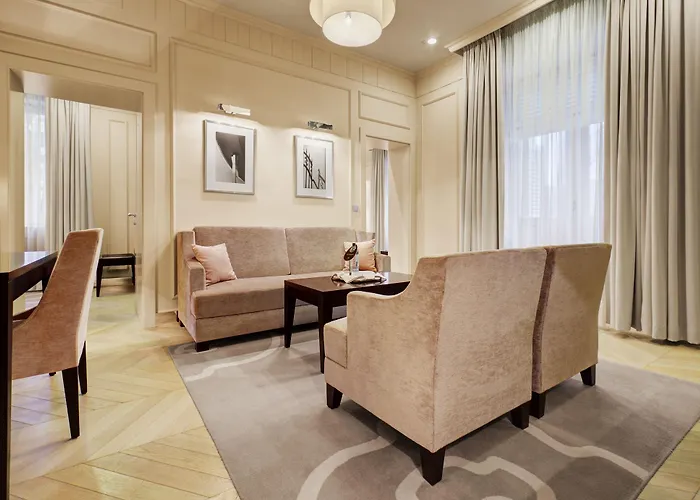 Aleksander Medical & 5*