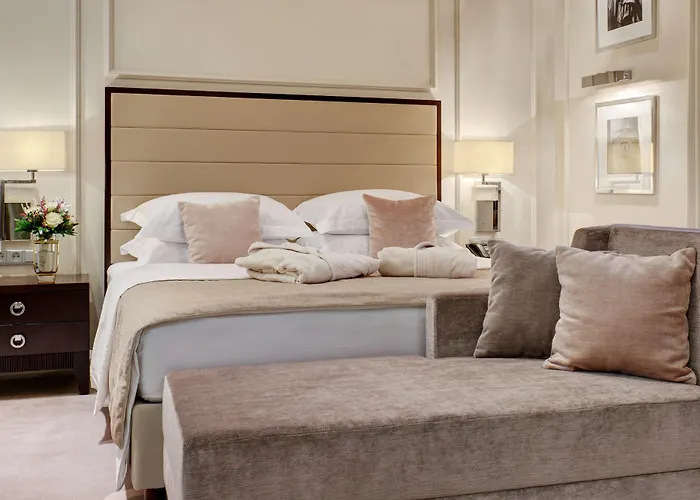 Отель Aleksander Medical & Рогашка Слатина